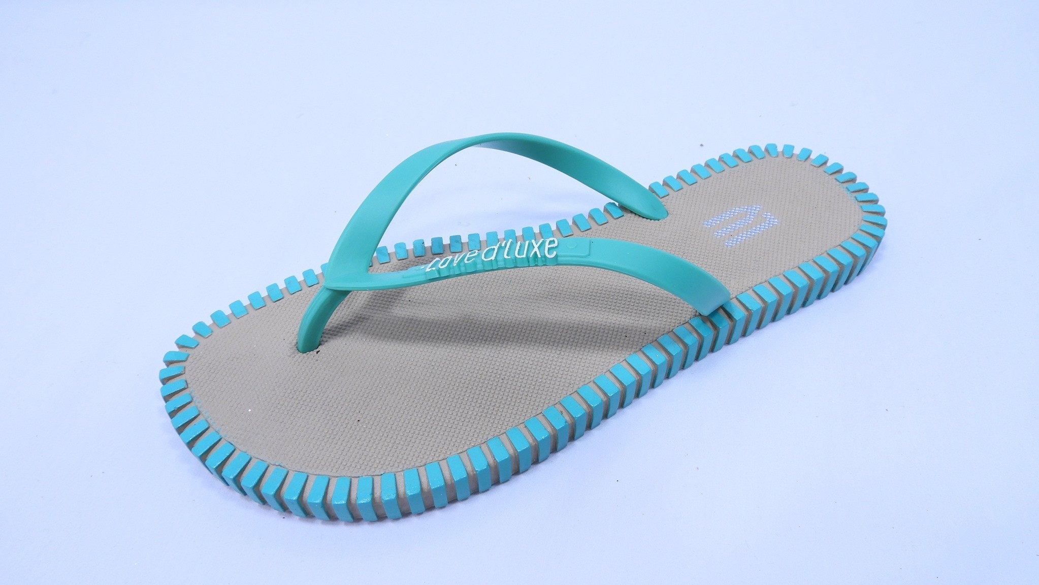 999505 - Love Dluxe 250-1
